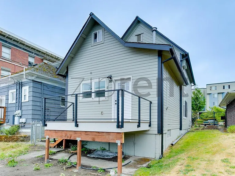 615 S Yakima Ave — Photo 23