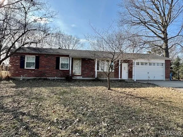 904A Sycamore St, Germantown, IL 62245