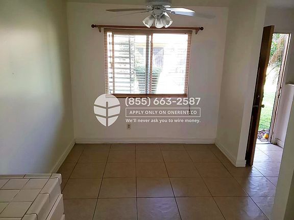 5th image of 2541 Hayes Dr