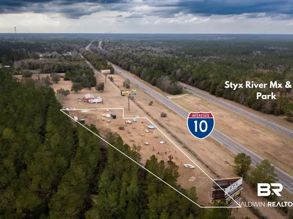 26750 Cowpen Creek Rd, Robertsdale, AL 36567
