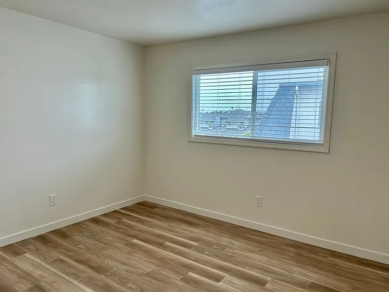 13 - R. Tuler & E. Edwards — Photo 13