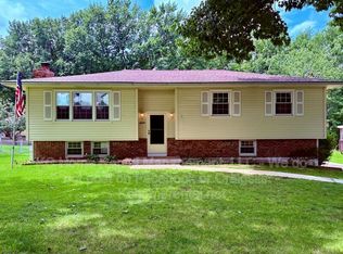 6012 Noland Rd, Shawnee, KS 66216