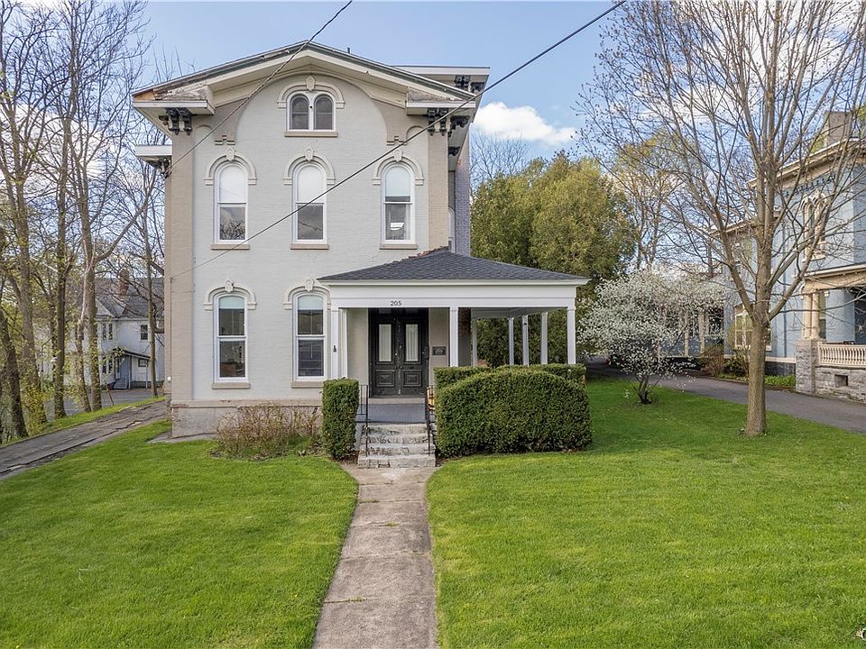 1st image of 205 Highland Ave