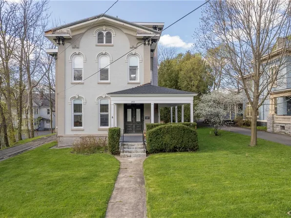205 Highland Ave, Syracuse, NY 13203