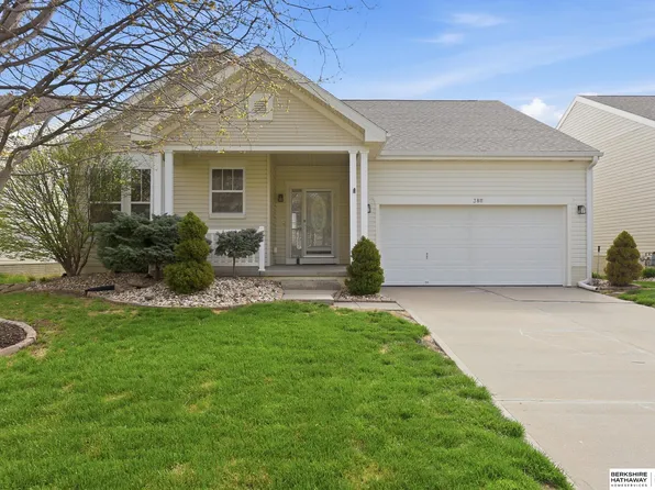 3811 S 190th St, Elkhorn, NE 68130