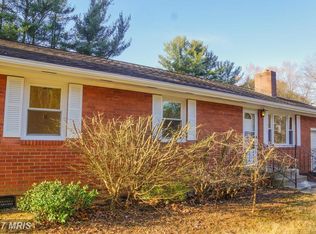 5495 Baldwin St, Warrenton, VA 20187