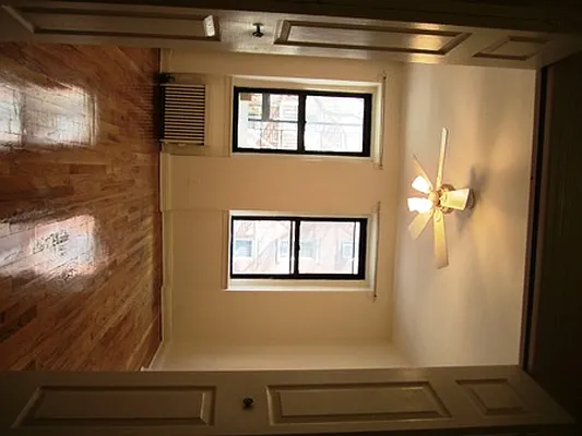 Rented by Mark David | media 24