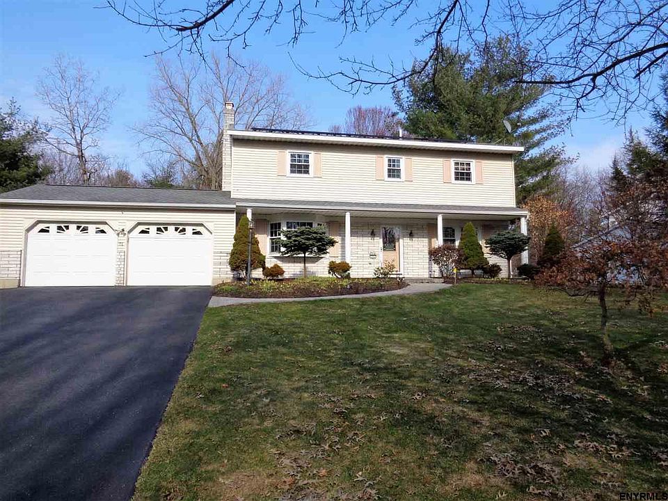 1st image of 71 Appletree Ln