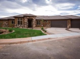 1562 W Fountain Cir, St George, UT 84770