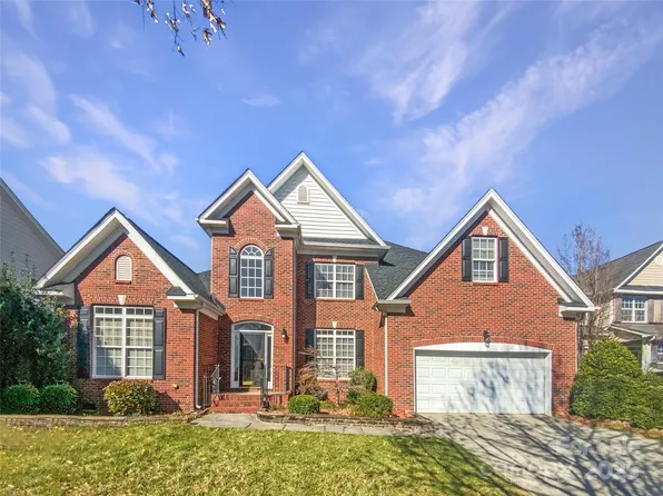 1421 Wilburn Park Ln NW, Charlotte, NC 28269