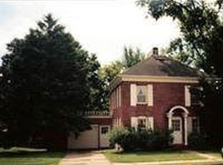 222 E 4th Ave, Stanley, WI 54768