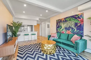 Rented by Bond New York