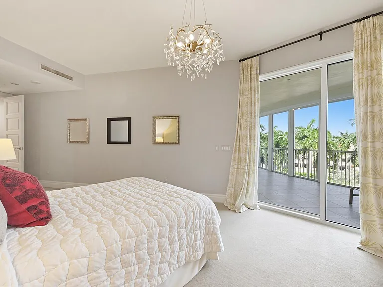 4501 Gulf Shore Blvd N #404 — Photo 33