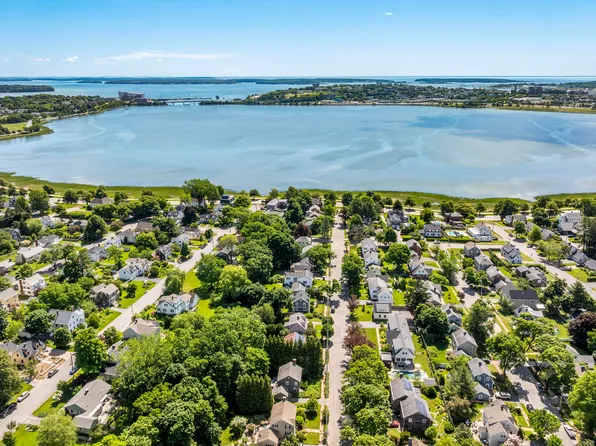 66 Parsons Road, Portland, ME 04103