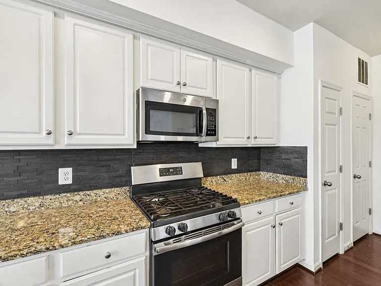 5841 Bella Marie Way — Photo 6