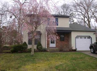 504 Hilltop Dr, Galloway, NJ 08205