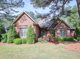 12 Greenwood Pl, Paducah, KY 42003