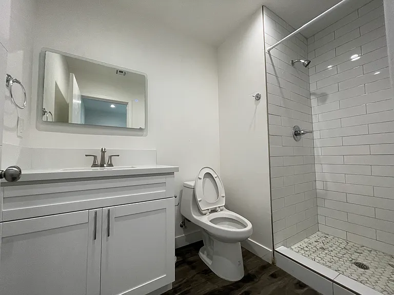 1640 1/2 N Soto St #1640 — Photo 11