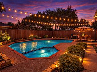 2517 Willowgate Ln, Carrollton, TX 75006