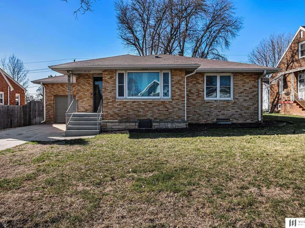 4139 M St, Omaha, NE 68107