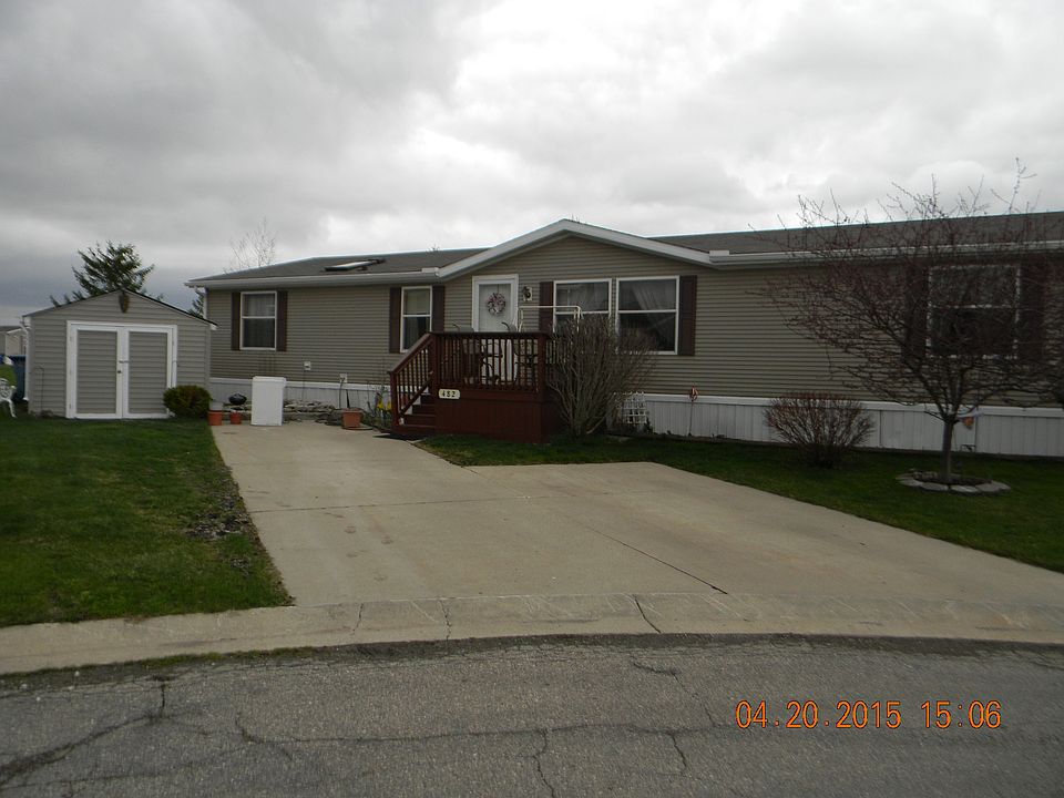 1st image of 482 Birchwood Ct
