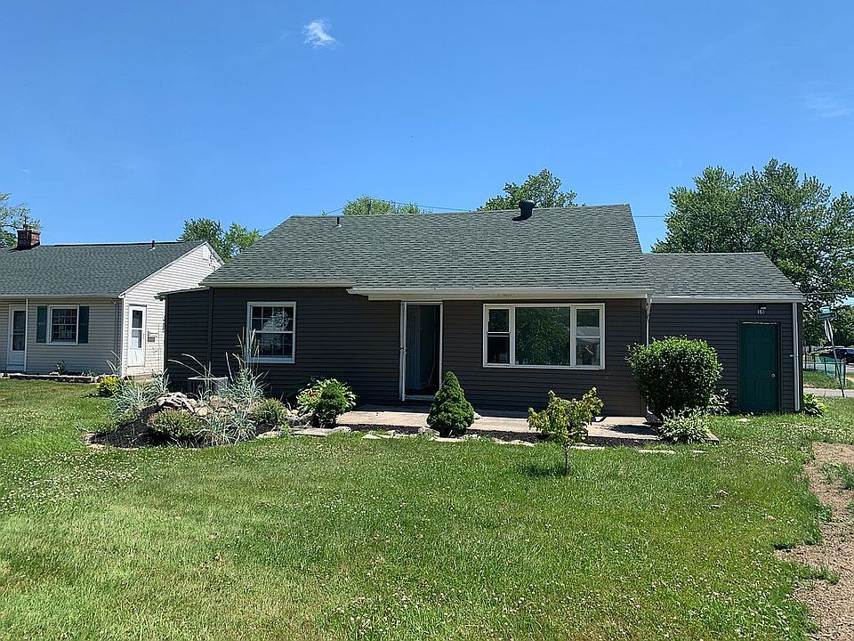 1st image of 18 Donlen Dr