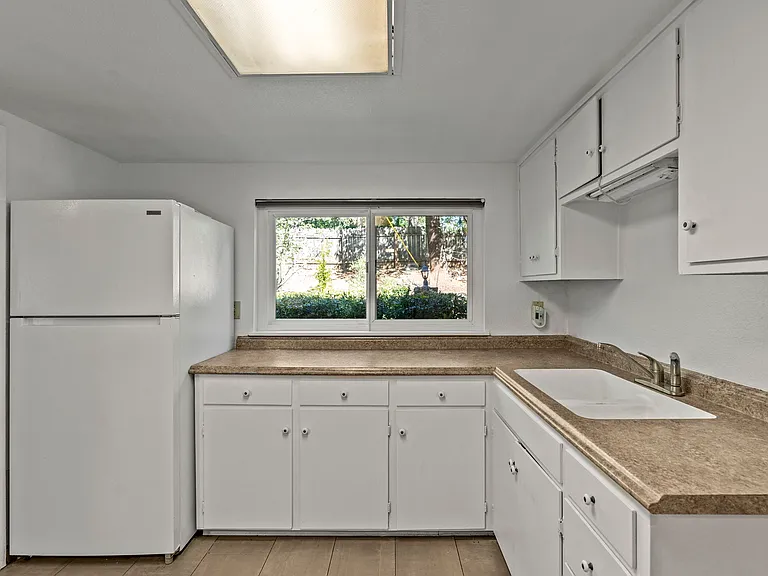 13 Lukens Pl — Photo 18