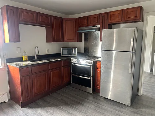 14 2nd St #3 Photo 1