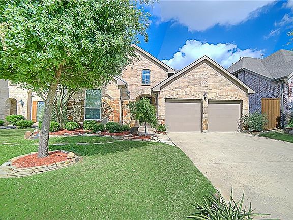 2nd image of 6520 Canyon Crest Dr