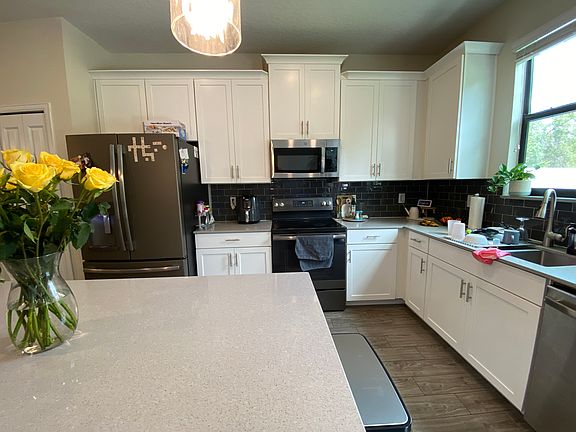 3rd image of 11055 Whistling Pine Way