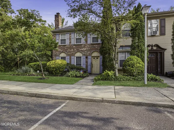 291 Zachary Court, Lakewood, NJ 08701