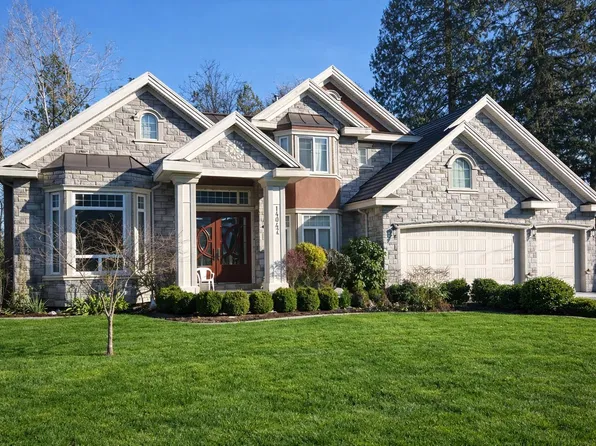 14047 61st Ave, Surrey, BC V3X 1E2