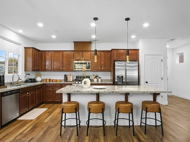 3201 Hayground Way — Photo 8