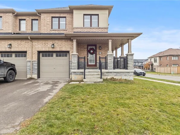 3 Pagebrook Cres, Hamilton, ON L8J 0K7