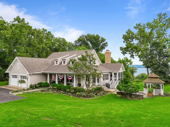 N2004 N Lake Shore DRIVE, Fontana, WI 53125
