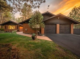 20409 Pine Vista Dr, Bend, OR 97702