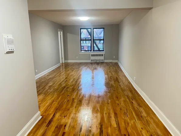 122-04 Metropolitan Avenue image 1 of 16