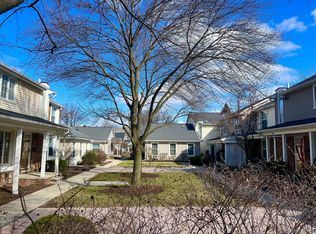 3407 Crooks Rd, Royal Oak, MI 48073