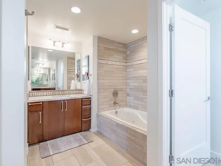 6767 Neptune Pl #301 — Photo 18