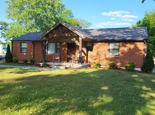 303 Pleasant Dr, Columbia, TN 38401