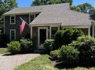 19 Heather Ln, North Falmouth, MA 02556