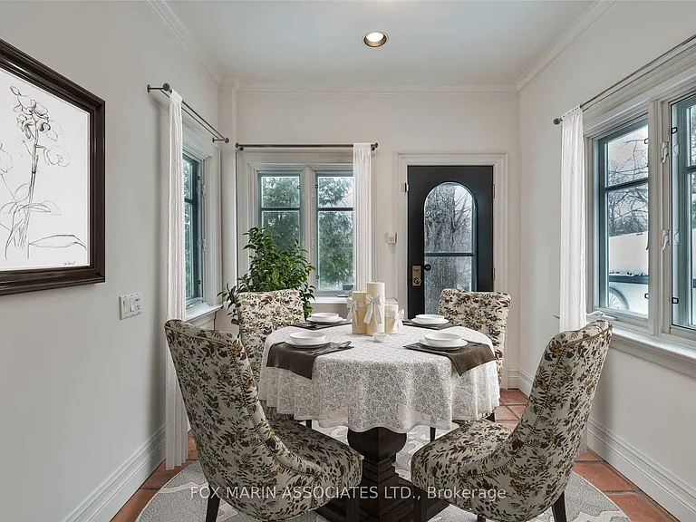 54 Heathdale Rd — Photo 12