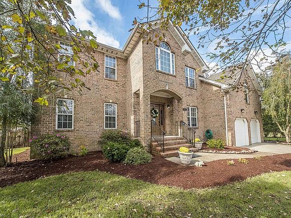 3rd image of 700 Wentworth Dr