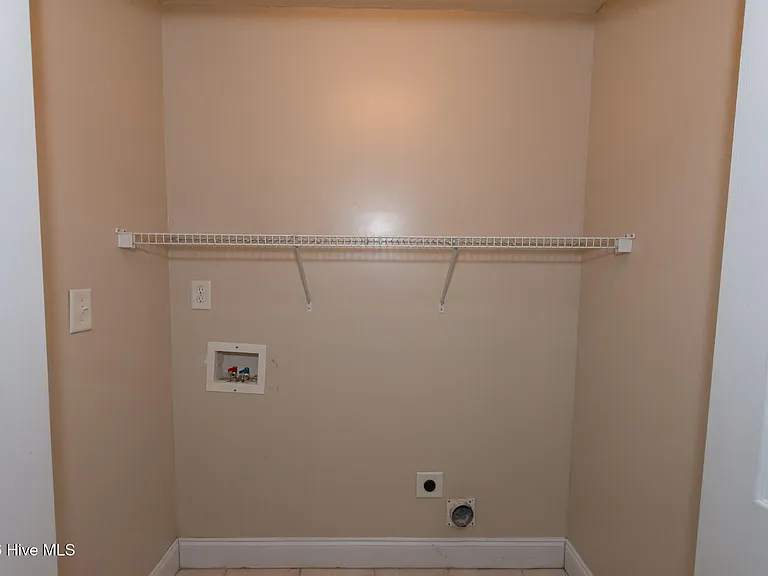 214 Lee Rogers Rd — Photo 25