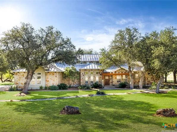 526 River Crossing Blvd, Spring Branch, TX 78070