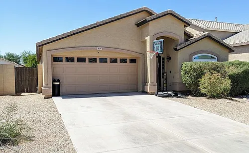 1695 E Daniella Dr Photo 1