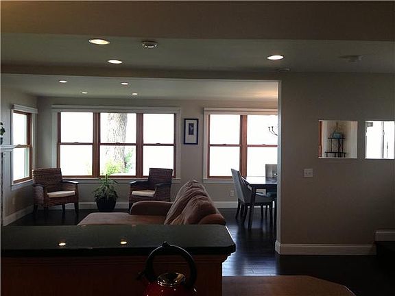 4th image of 340 Lake Shore Dr
