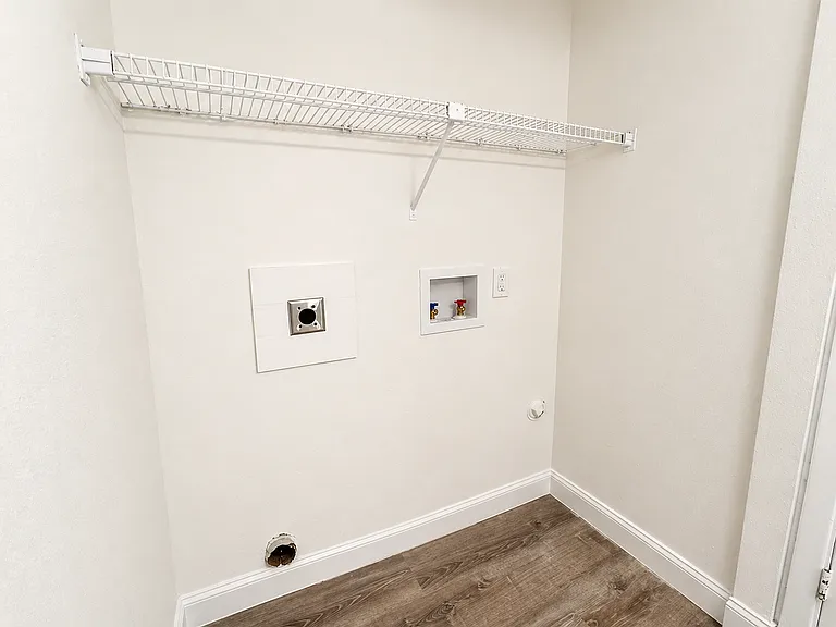 3133 Huron Ave #A — Photo 11