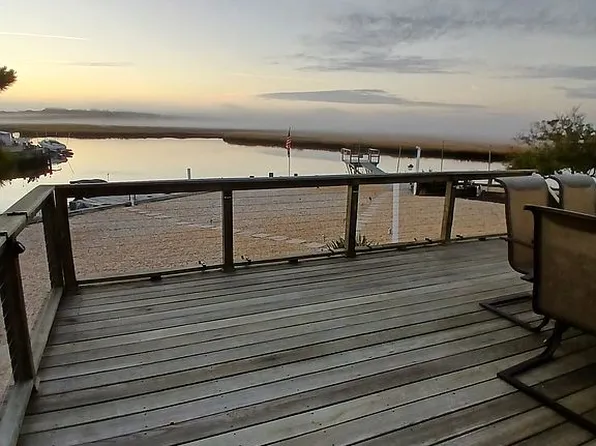 35 Walkill Rd, Little Egg Harbor, NJ 08087