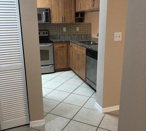4th image of 6511 Emerald Dunes Dr APT 206